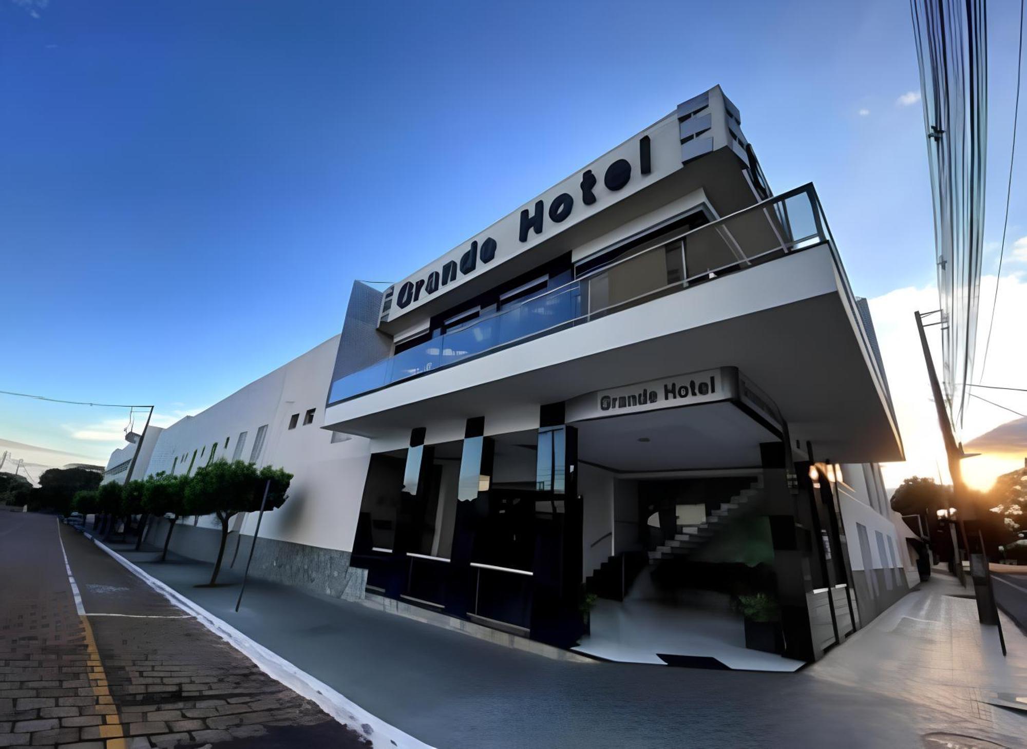 Grande Hotel Paranavai ภายนอก รูปภาพ